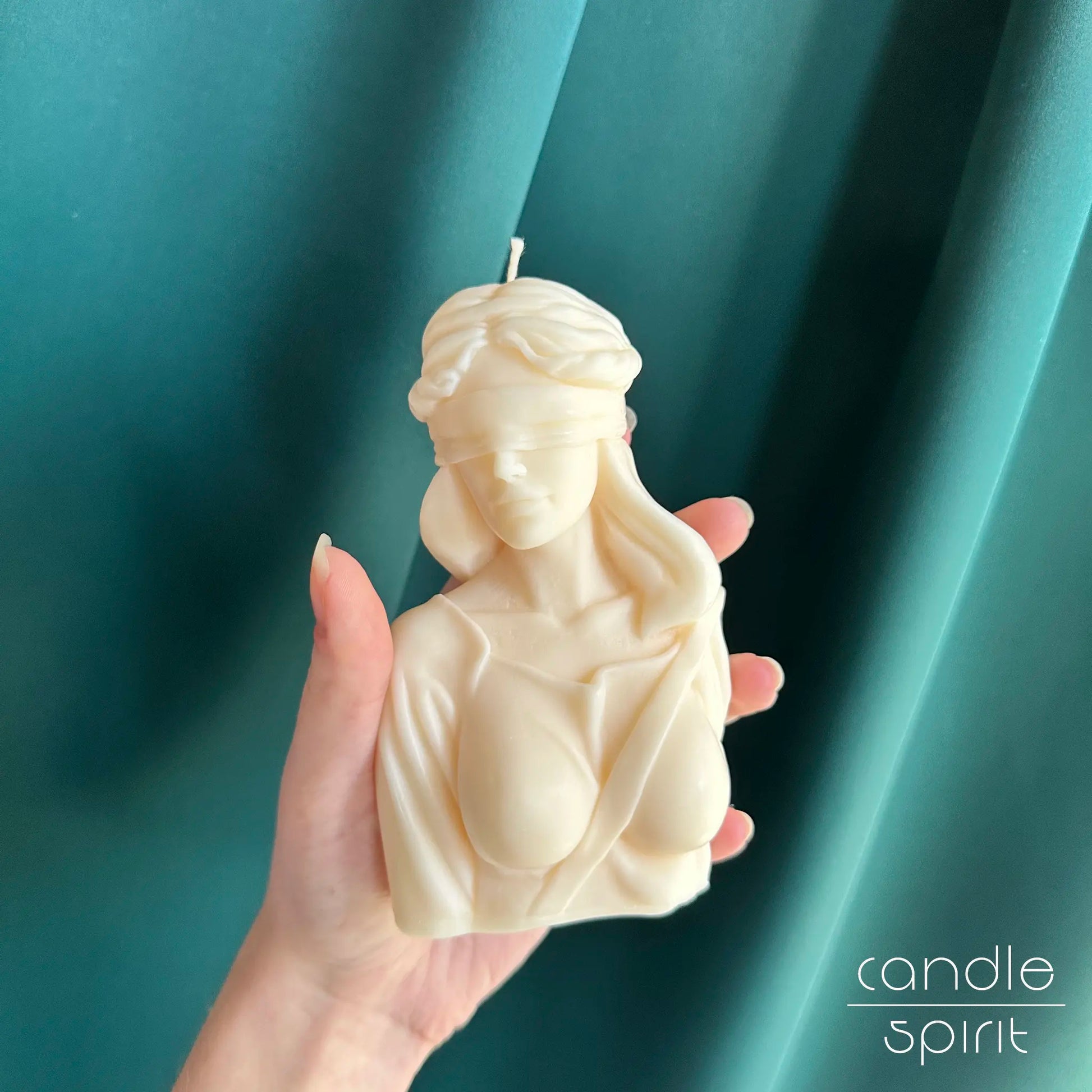 Large Goddess of Justice candle - Christmas corporate gift for law firms, legal offices, and professional events. Ideal present for colleagues, partners, clients, employees.