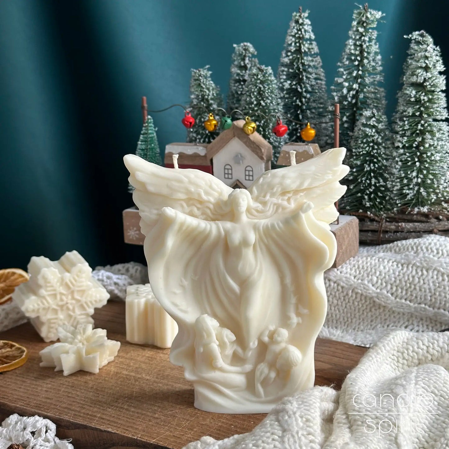 Large white scented angel candle with Christmas decorations - religious Easter gift for believers, moms, godmothers, and newlyweds.