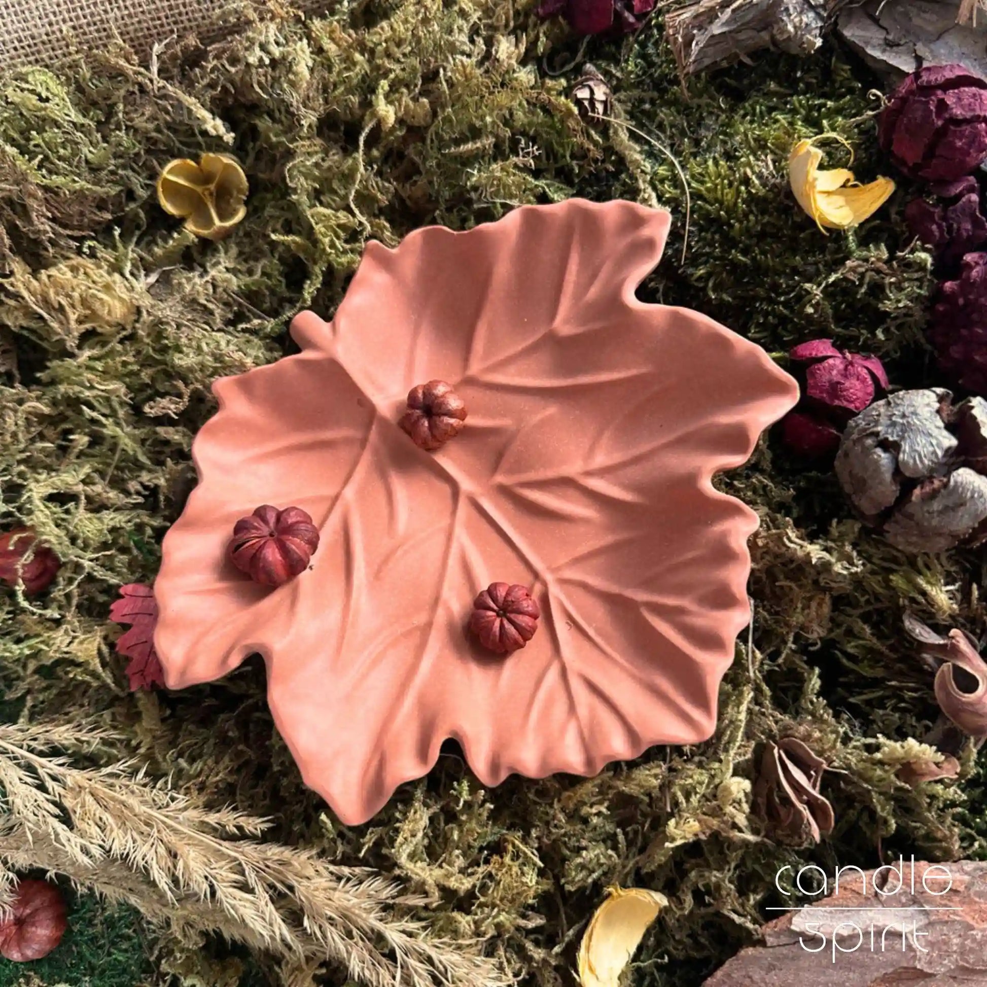 Terracotta maple leaf trinket tray - autumn present and a charming accent for seasonal decor, fall weddings, Thanksgiving tablescapes, Halloween parties, and fall gatherings. 