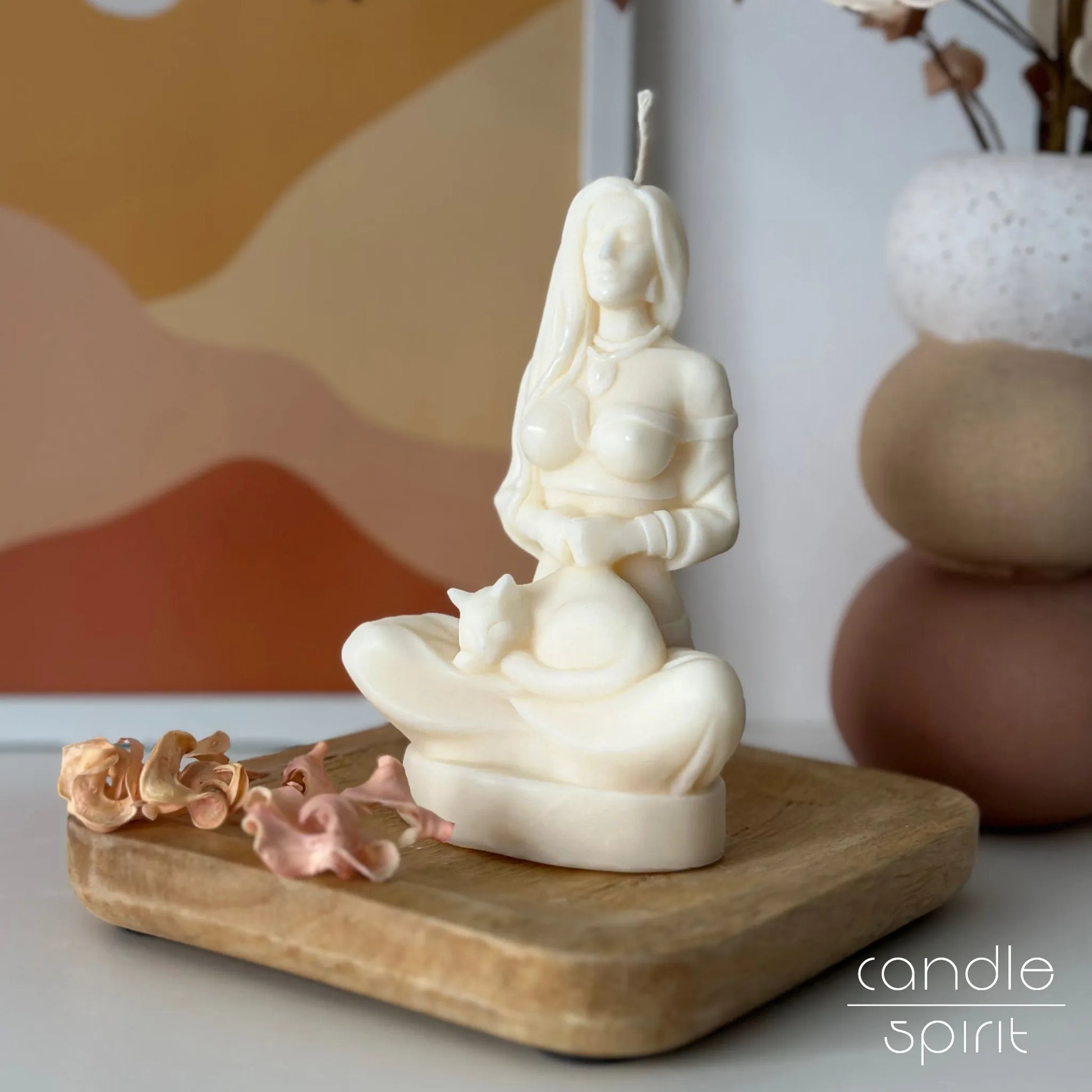 Large meditation woman candle with a cat - scented self-care gift & birthday, Mother's Day, Christmas present for moms, friends, yoga lovers. 