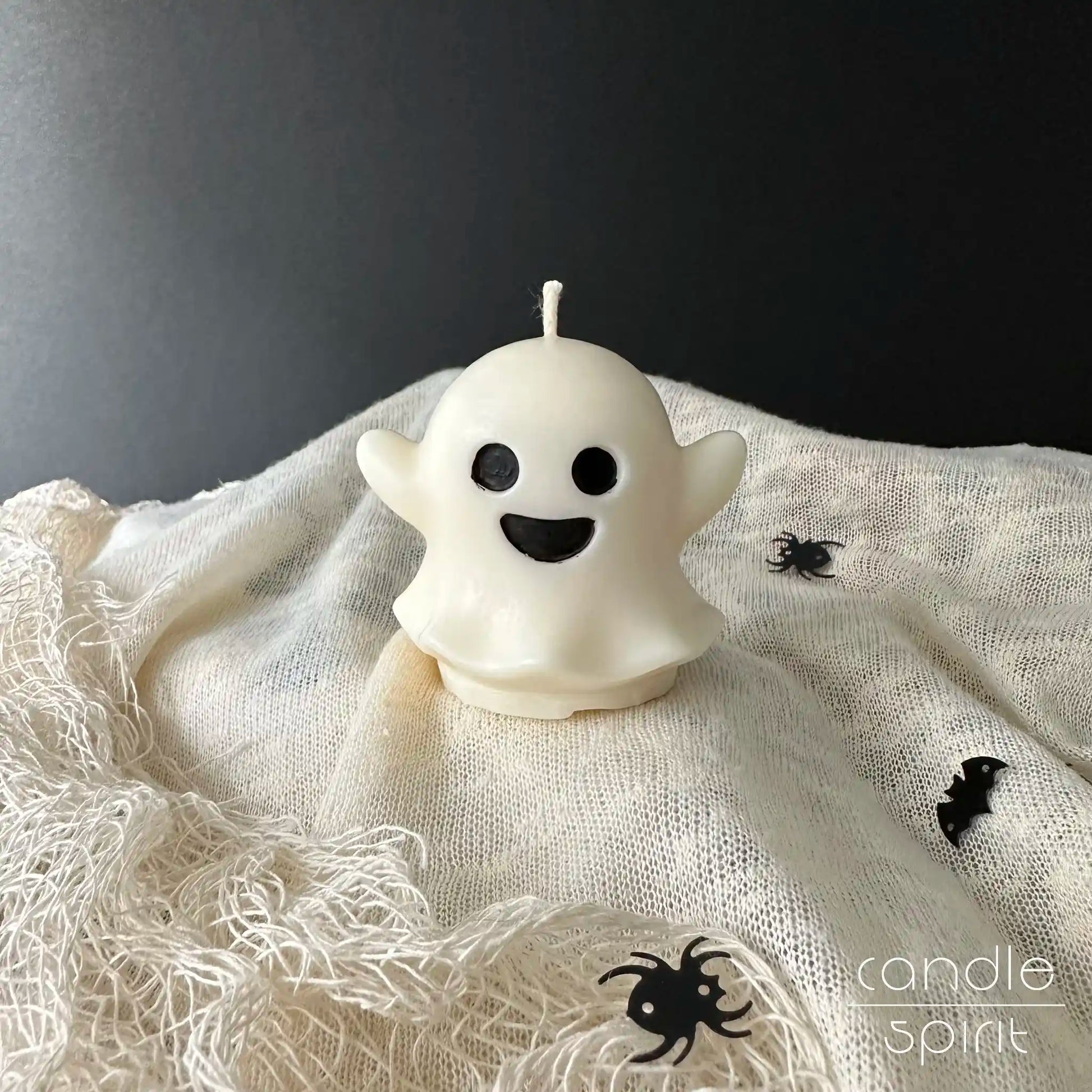 Small cute ghost candle - scented Halloween decoration for living room, bedroom, dorm, and office.
