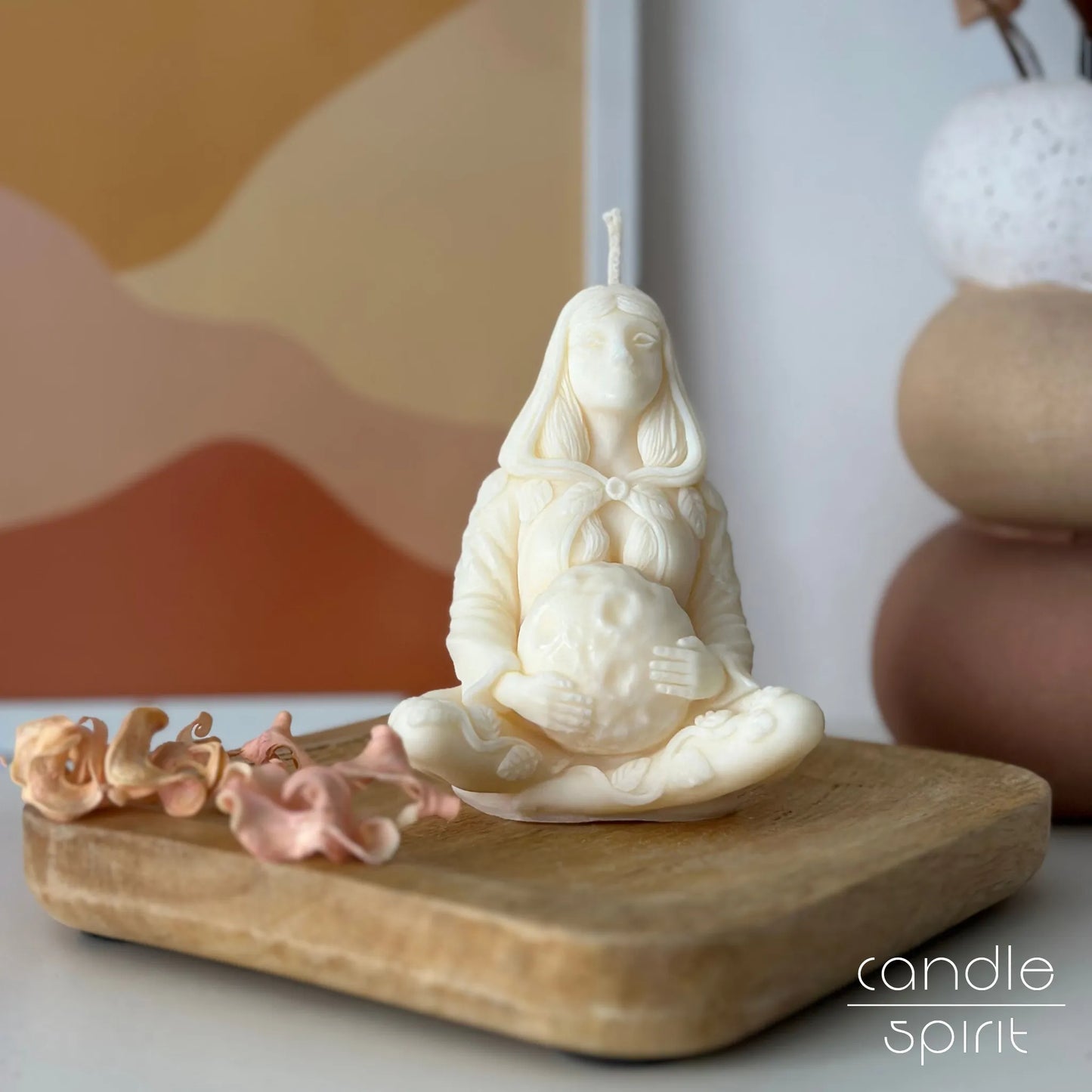 Triple moon lady candle - ideal for Yule, Samhain, full moon and Wiccan rituals & altars. 