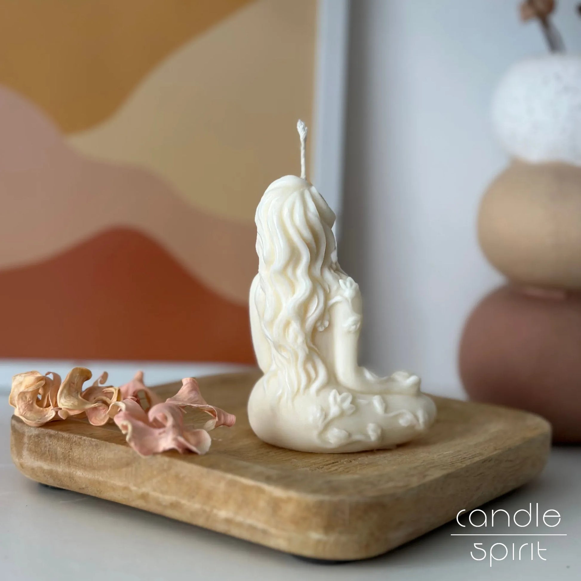 Yoga lady candle - unique birthday & Mother's Day gift for yoga teachers, friends, moms. Perfect Christmas, housewarming, wedding, Valentine's Day, or anniversary present.
